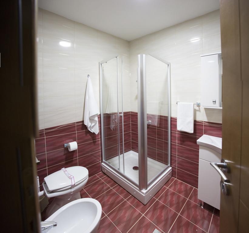 Apartmani Mg Niksic ภายนอก รูปภาพ